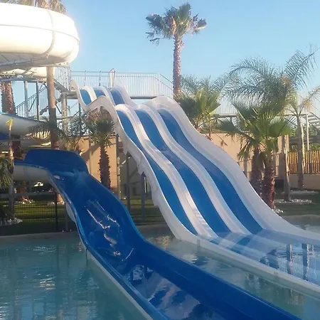 Villa Belle De Climatisee, Tamaris Avec Acces Payant Pour Piscines-animations, Wifi, 2 Chambres, 4 A 6 Couchages Lrtamh7