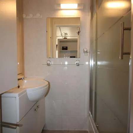 Villa Belle De Climatisee, Tamaris Avec Acces Payant Pour Piscines-animations, Wifi, 2 Chambres, 4 A 6 Couchages Lrtamh7 Portiragnes